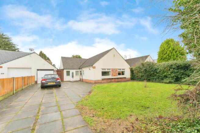 3 bed property, in Beryl Road, £525,000