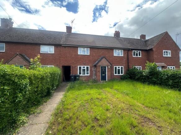 3 bed property, in 18 Knights Hill, £175,000