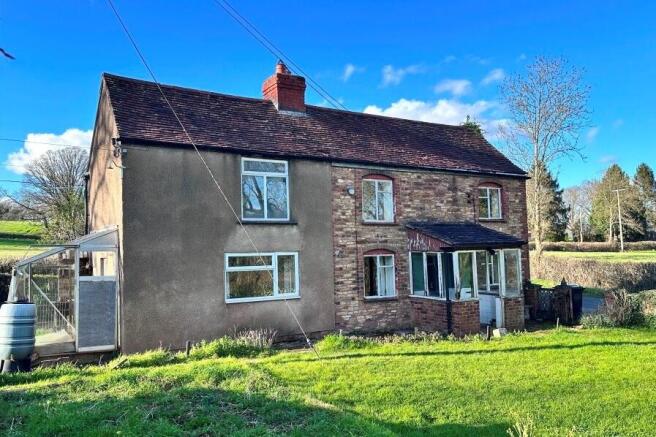 3 bed property, in Brookdene, £525,000