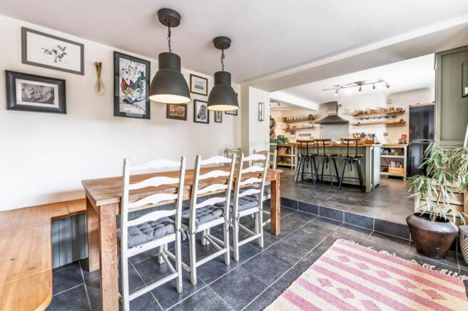 4 bed property, in North Street, £650,000