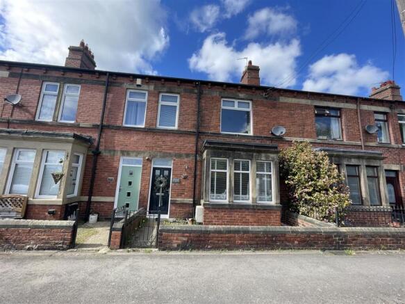 3 bed property, in Twizell Lane, £176,000