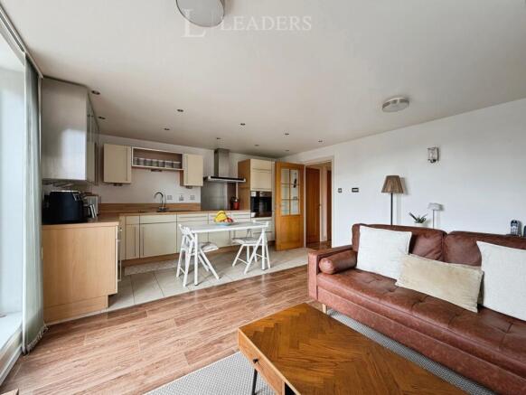 1 bed property, in Anson Court, £240,000