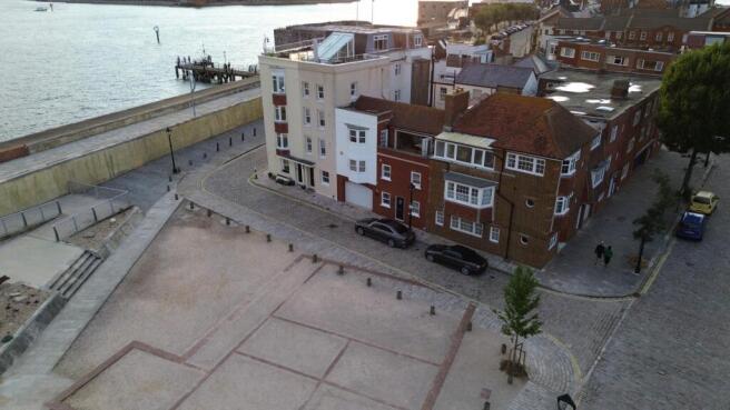 3 bed property, in Grand Parade, £850,000