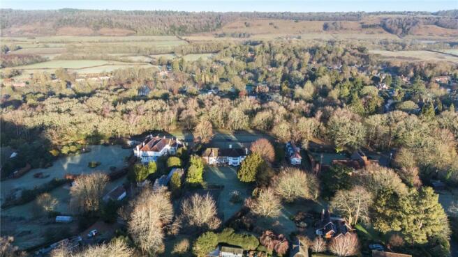 5 bed property, in Westcott Heath, £1,950,000