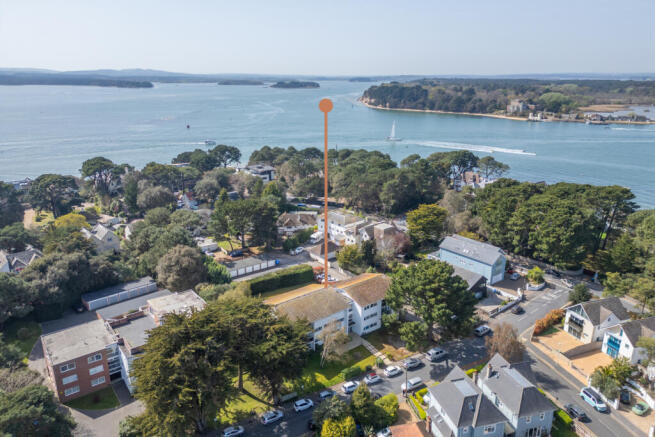 2 bed property, in Brownsea Road, £475,000