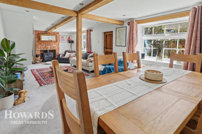 3 bed property, in The City, £325,000