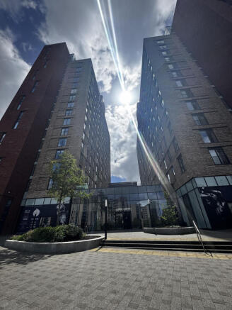 2 bed property, in No 1 Old Trafford, £215,000