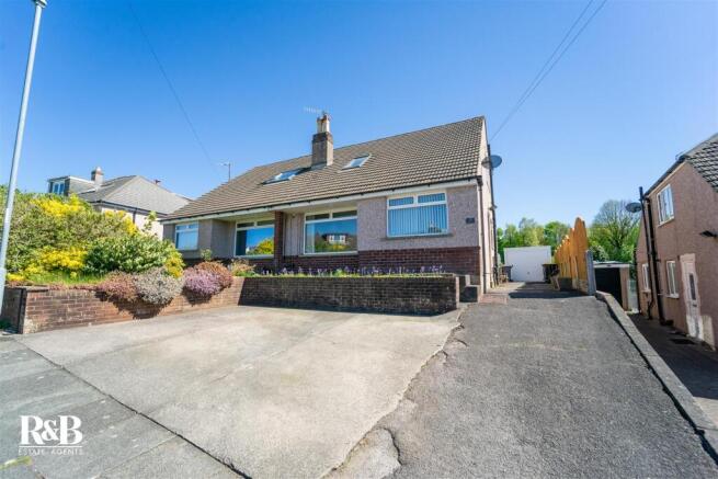 4 bed property, in Chequers Avenue, £325,000