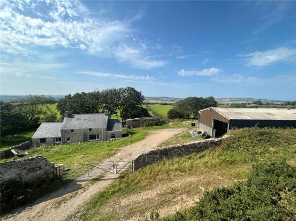 3 bed property, in Mynydd Bodafon, £380,000