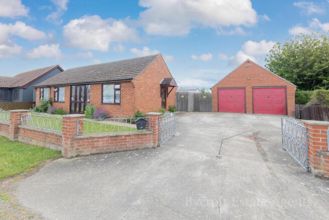 4 bed property, in Long Beach Estate, £245,000