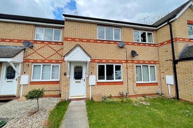 2 bed property, in Gabor Close, £195,000