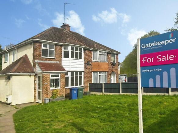 3 bed property, in Sinclair Avenue, £299,999