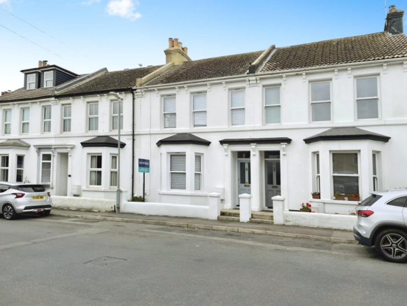 2 bed property, in Stade Street, £400,000