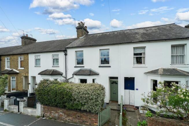 3 bed property, in Oswald Road, £750,000