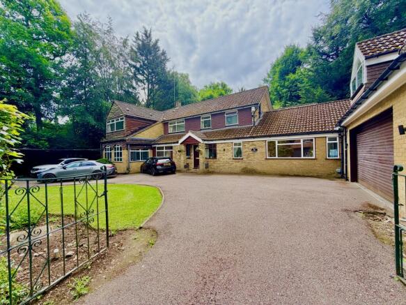 6 bed property, in Valley Road, £1,500,000