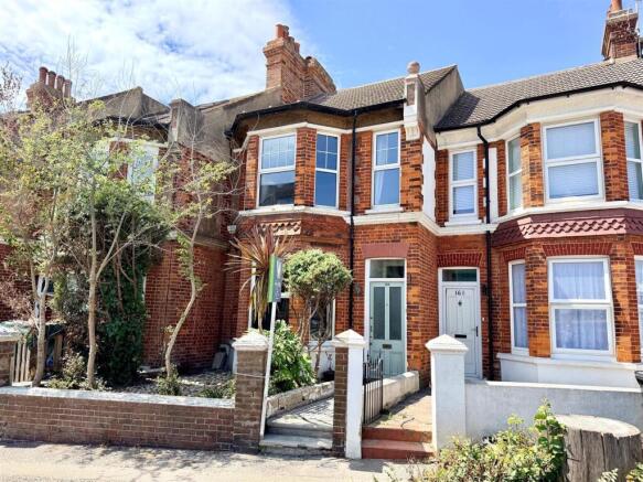 3 bed property, in Sackville Road, £600,000