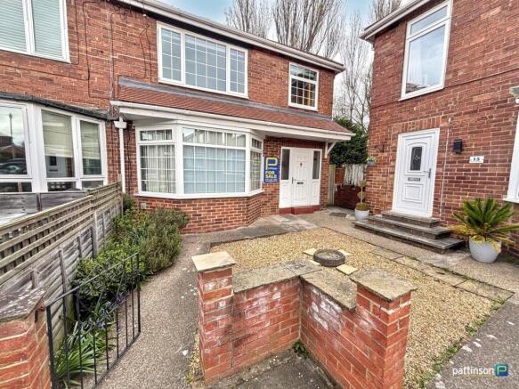 3 bed property, in Grasmere Place, £270,000