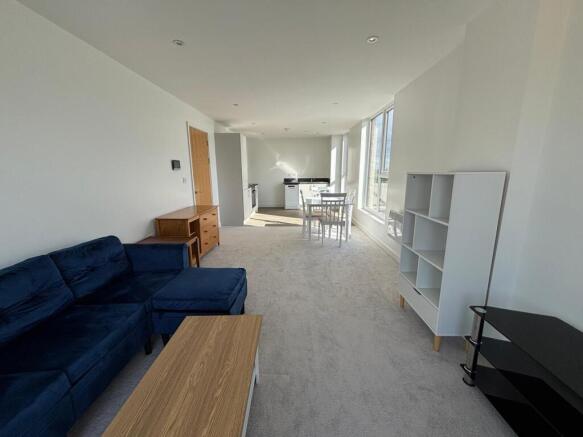 2 bed property, in Bridgewater Wharf, £260,000