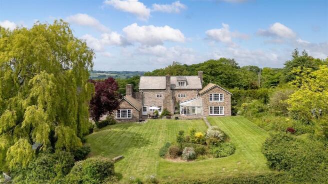 5 bed property, in Church Road, £1,225,000