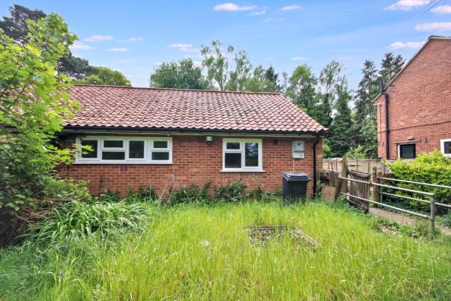2 bed property, in 42 High House Road, £90,000