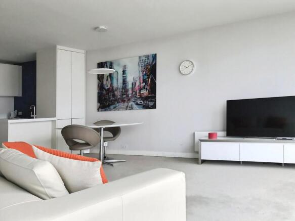 1 bed property, in New Street, £195,000