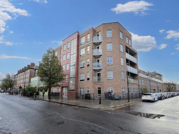 1 bed property, in Flat 8 Abode Apartments, £215,000