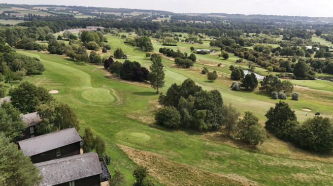 3 bed property, in Golf Course View, £270,000