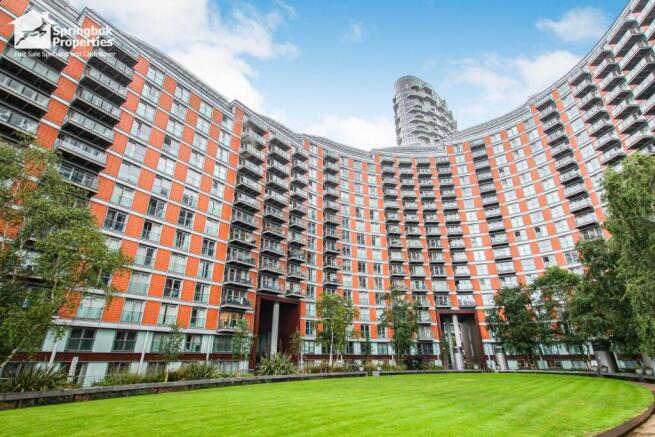 2 bed property, in New Providence Wharf, £500,000