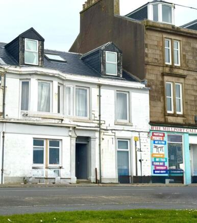 2 bed property, in Glasgow Street, £60,000