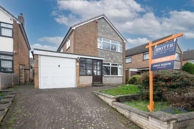 3 bed property, in Winnall Close, £269,500