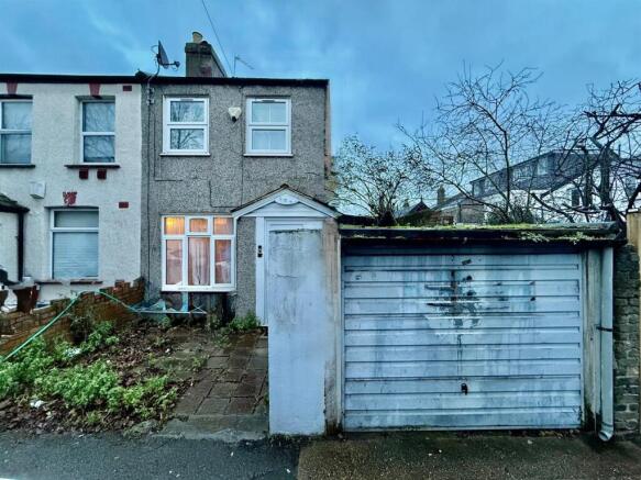 4 bed property, in Hibernia Road, £510,000