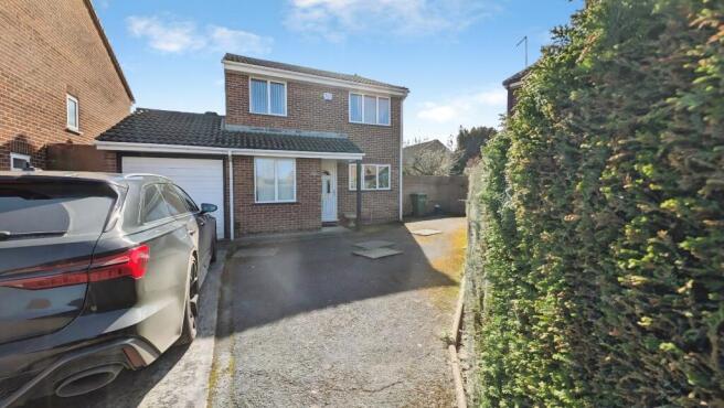 4 bed property, in Templar Road, £440,000