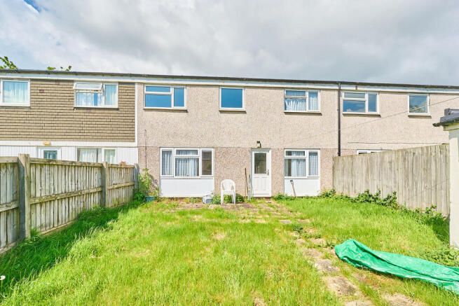 3 bed property, in 76 Stebbings, £70,000