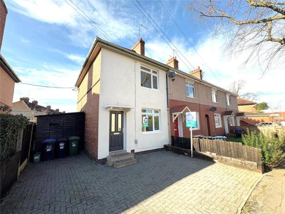 2 bed property, in Wathen Road, £290,000