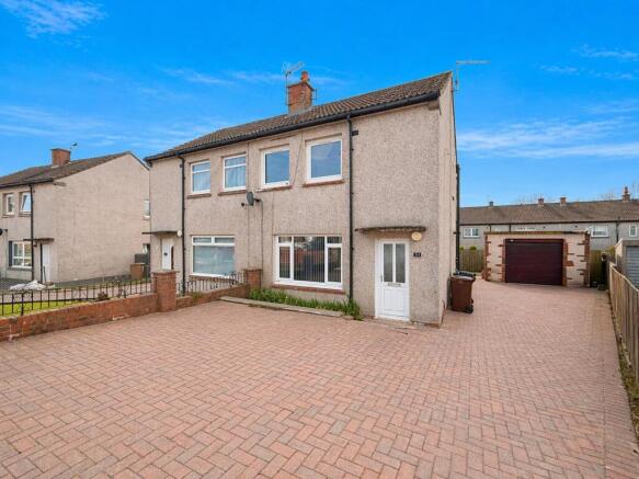 2 bed property, in Cairnscadden Road, £80,000