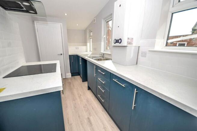 2 bed property, in Baring Street, £100,000