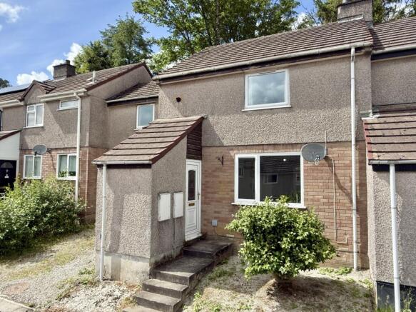 3 bed property, in Monksmead, £225,000