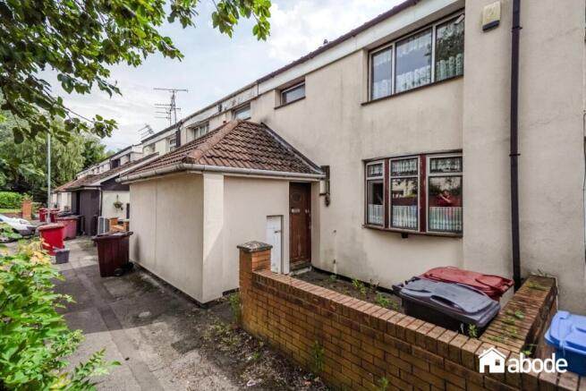 3 bed property, in Terret Croft, £140,000