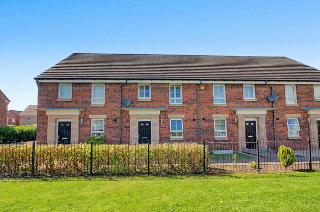 3 bed property, in 5 Earls Bridge Place, £160,000