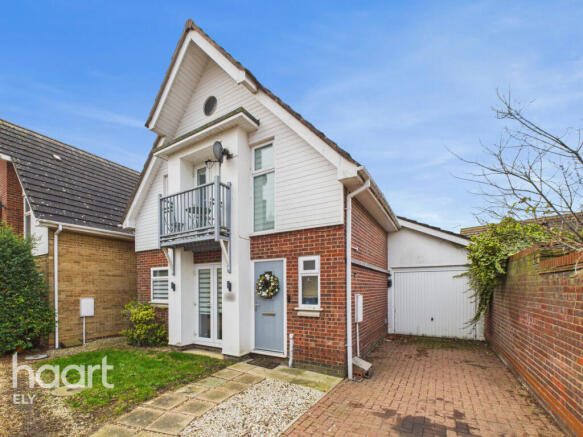 3 bed property, in Ward Way, £415,000