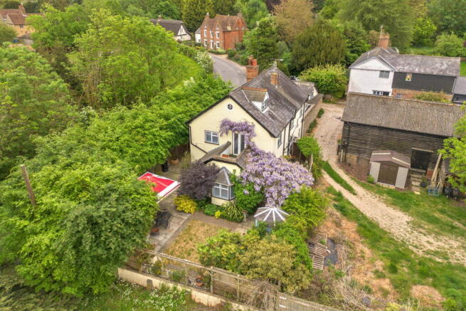 3 bed property, in Cottered, £750,000