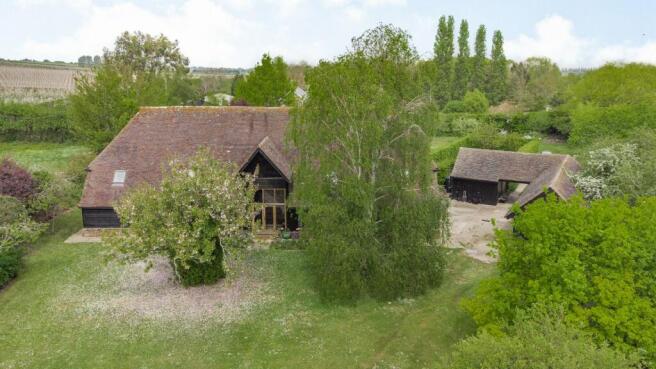 4 bed property, in North Stream, £950,000