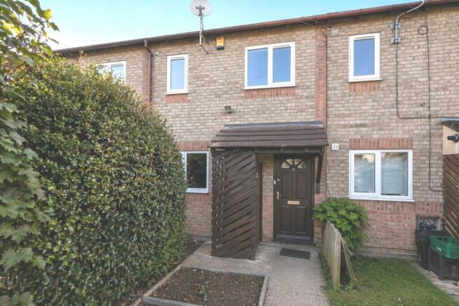 2 bed property, in Ingoldsby Road, £130,000
