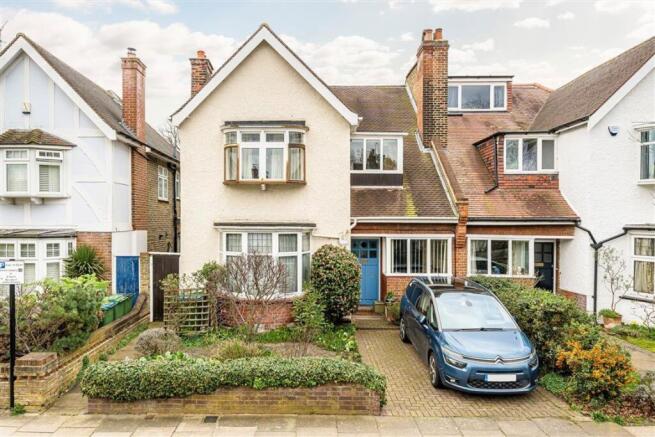 4 bed property, in Vanbrugh Fields, £1,500,000