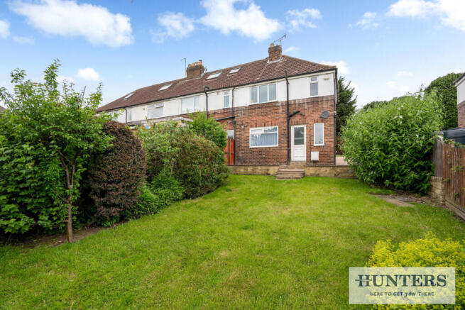 3 bed property, in Sussex Avenue, £290,000