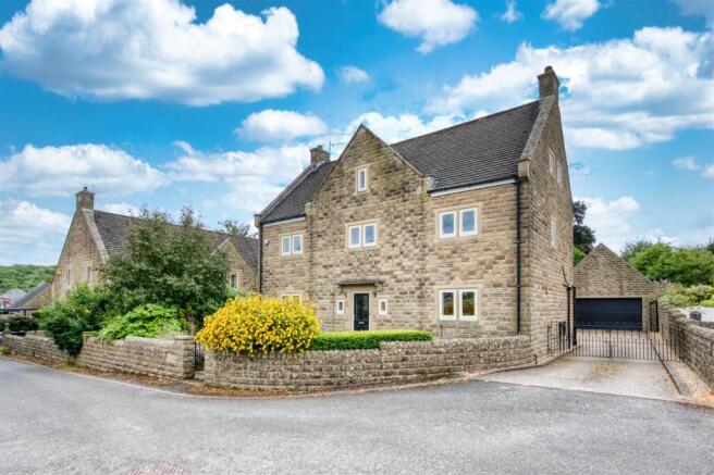 7 bed property, in Vernon Green, £850,000