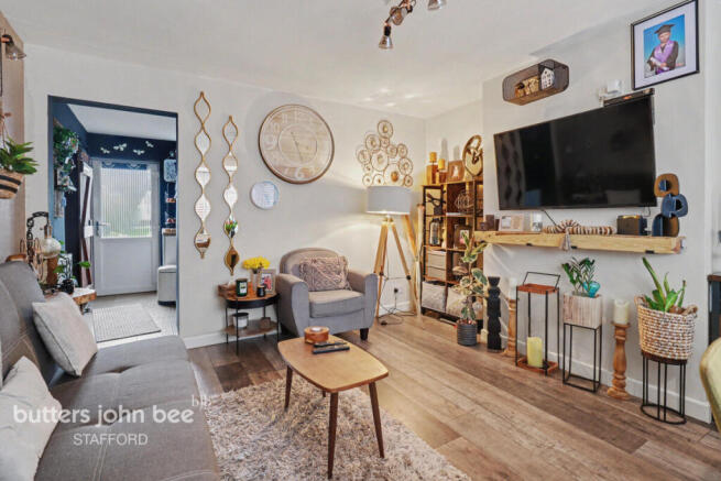 2 bed property, in Pitt Street, £190,000