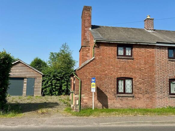 2 bed property, in Norton Canon, £265,000