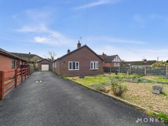3 bed property, in Smelthouse Lane, £273,500