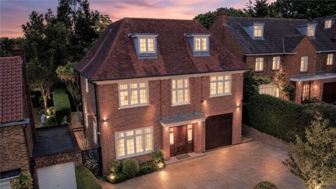 7 bed property, in Church Mount, £4,495,000